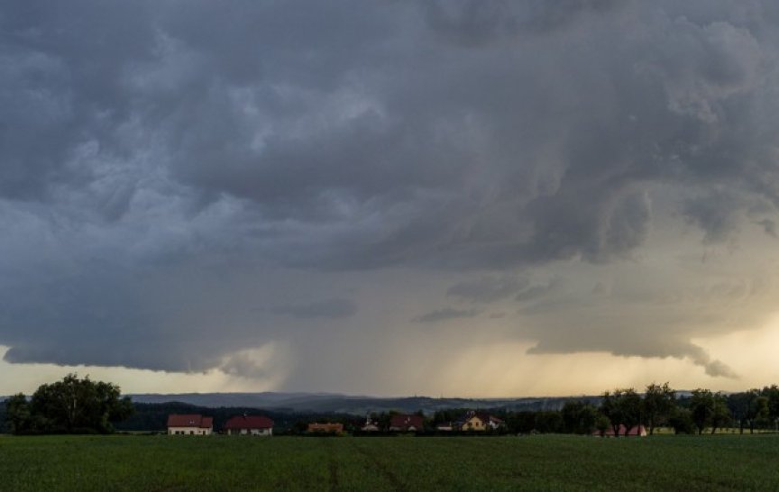 Dvě supercely na Benešovsku (foto: foto: Dagmar Müllerová)