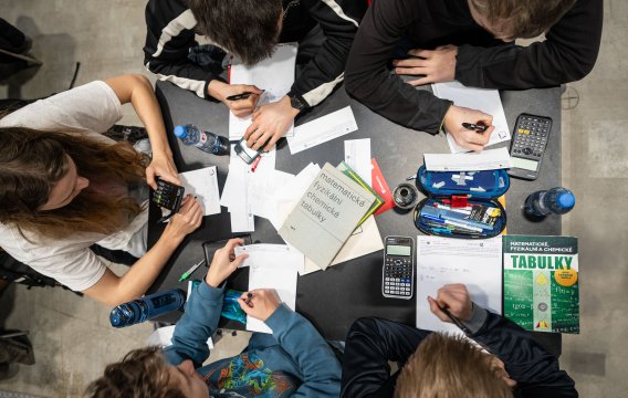 Středoškoláci poměří síly na Fyziklání