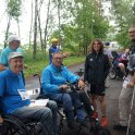 Díky tomu, že čas absolvování trati nehraje roli, se trail orienteeringu mohou rovnocenně účastnit i lidé s tělesným postižením.
