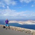 Výhled na ostrov La Graciosa z Lanzarote (foto: archiv autora)