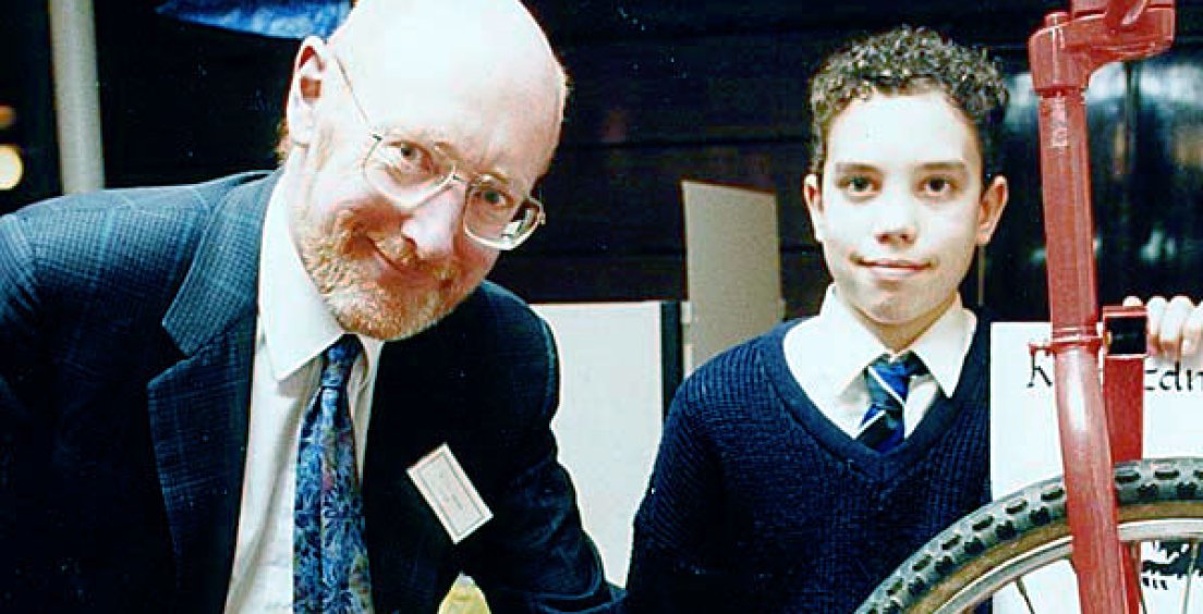 Odešel vynálezce sir Clive Sinclair