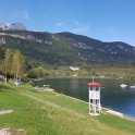 Lago di Terlago - S ostatními erasmáky jsme se přes facebook domluvili, že si uděláme společný výlet k tomuto jezeru. Já tam přijel na kole, ostatní autobusem. Po zaplacení poplatku 50 euro máme autobusy i vlaky v celé provincii Trento zadarmo (foto: D. Štumpf)