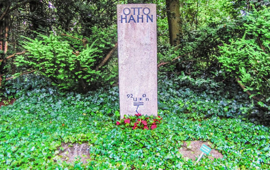 Foto č. 2 - Hrob Otto Hahna