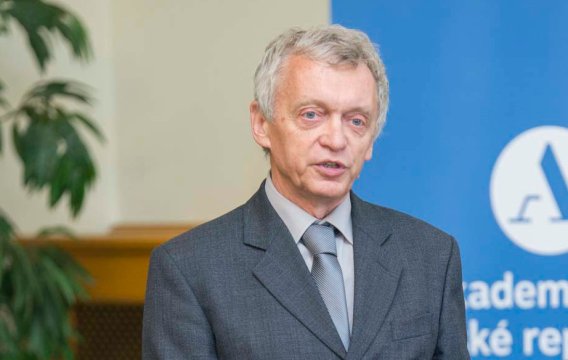 Petr Hadrava: Kromě dobrých přístrojů jsou potřeba i dobré nápady