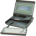 Počítač za 1 595 dolarů Kaypro 2000