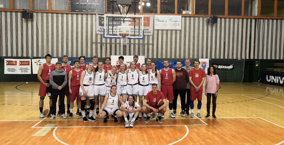 Studenti UK bodovali v Univerzitní basketbalové lize