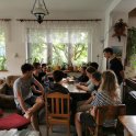 Ve volných chvílích přišla řada na deskové hry, jindy na společný táborák či taneční večer (foto: SMFM)