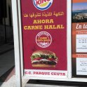 „Nyní [máme] halal maso“ - Ač je Ceuta španělské město de jure, žije v něm mnoho Maročanů (foto: J. G. Jarkovský)