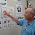 Učitel esperanta Didier Janot přibližuje principy umělého jazyka (foto: J. Zeman)