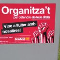 Plakát v univerzitním kampusu  - „Organizujte se - za ochranu svých práv. Pojďte bojovat s námi