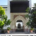 Vstup do zahrady uvnitř mešity (foto: J. Zeman)