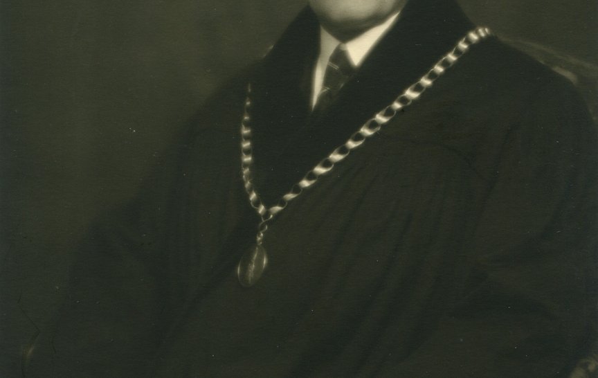 Prof. Trkal jako děkan Přírodovědecké fakulty UK (foto: Ateliér Langhans)