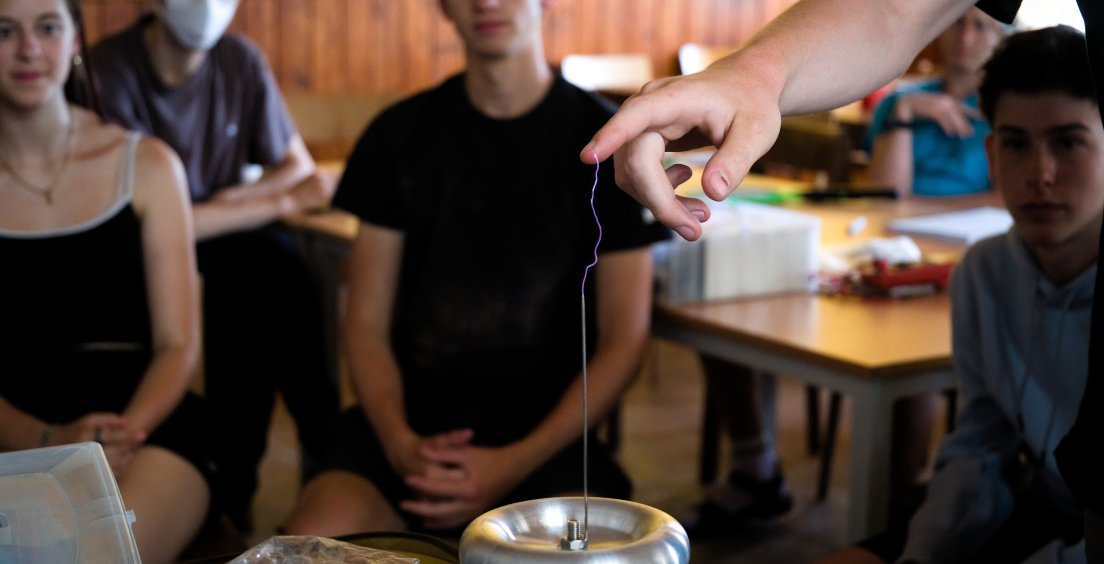 Do starověkého Říma s letní Školou matematiky a fyziky