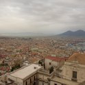 Pohled na Neapol, v dálce je vidět sopka Vesuv (foto: D. Štumpf)