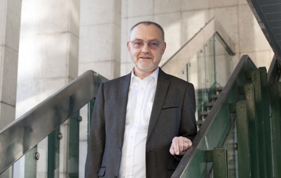 Zažíváme dekádu pozoruhodných vědeckých objevů. Je krásné o nich referovat