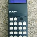 Kalkulačka Sinclair Cambridge uvedená na trh v roce 1973