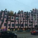 Zelená citadela v Magdeburku je dílem rakouského architekta Hundertwassera (foto: archiv autorky)