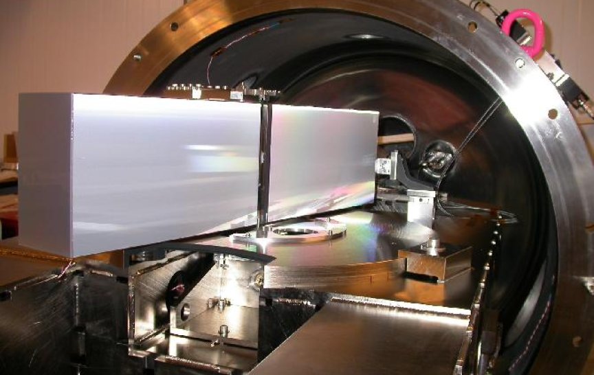 Spektrograf HARPS (foto European Southern Observatory)