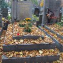 Hrob rodiny Baštecký na Olšanech (listopad 2014, foto: V. Kemenny)