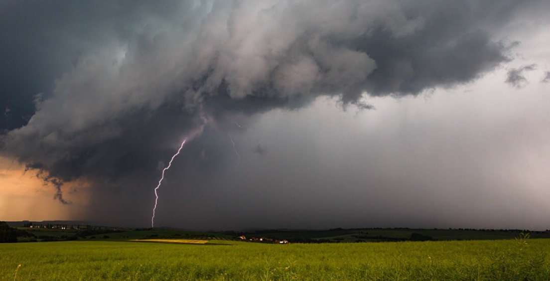 Zajímavosti z meteorologie VI: Letní bouřkové lijáky