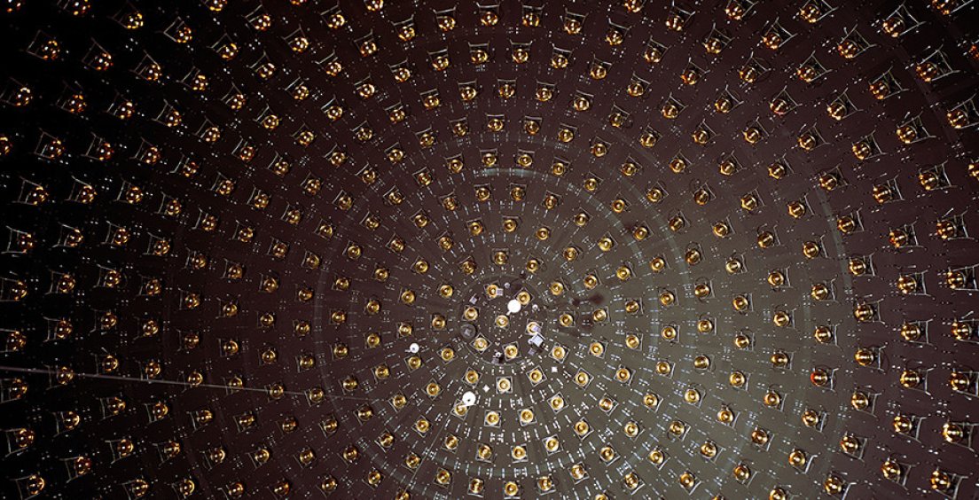 Aktualita z fyziky: MiniBooNE na stopě sterilním neutrinům