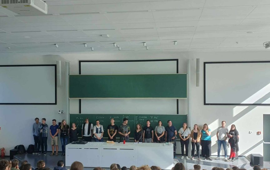 Seznamovák pro prváky v pavilonu IMPAKT