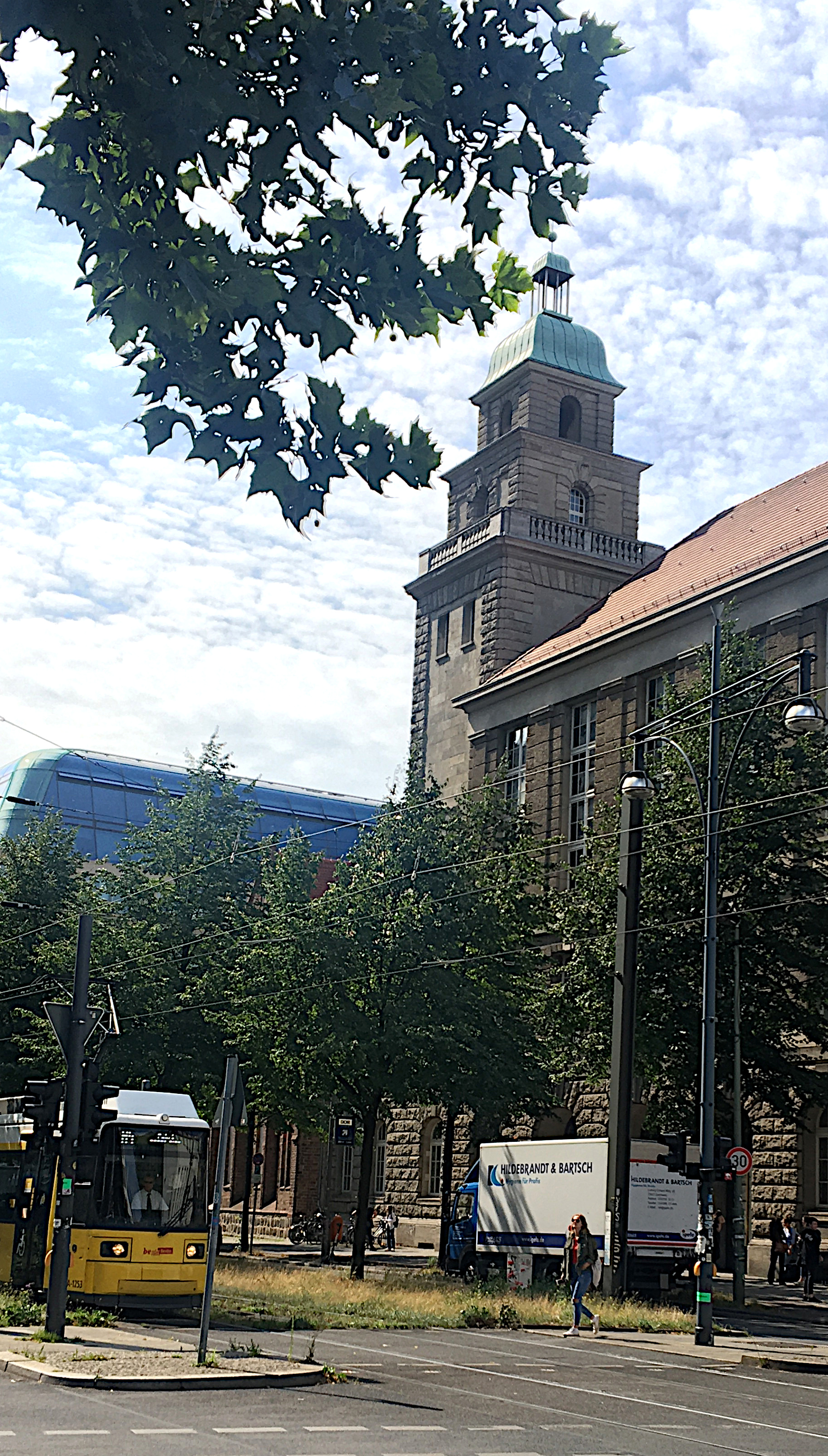 Budova ekonomické fakulty, na které jsem studovala (foto: archiv autorky)