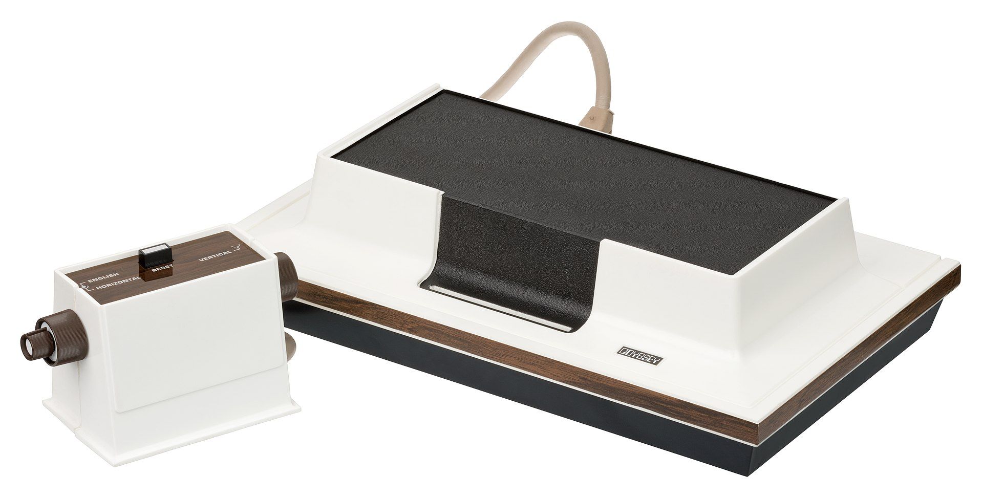 První herní konzole Magnavox Odyssey s ovladačem 