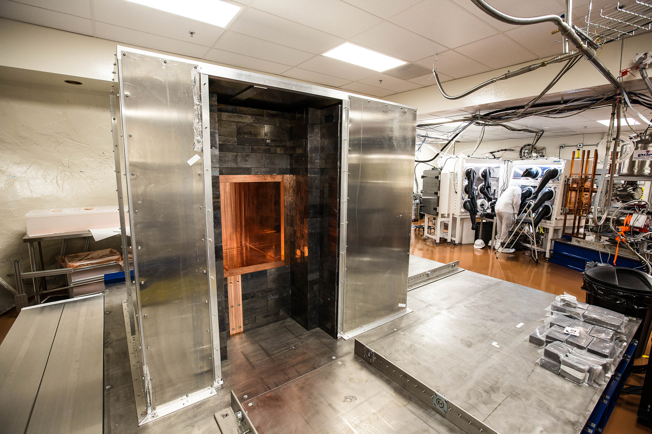 Aktualita z fyziky: Detektor Majorana dostal zelenou