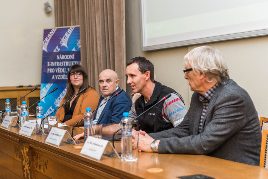 Týden vědy a techniky nabídl diskuse o umělé inteligenci