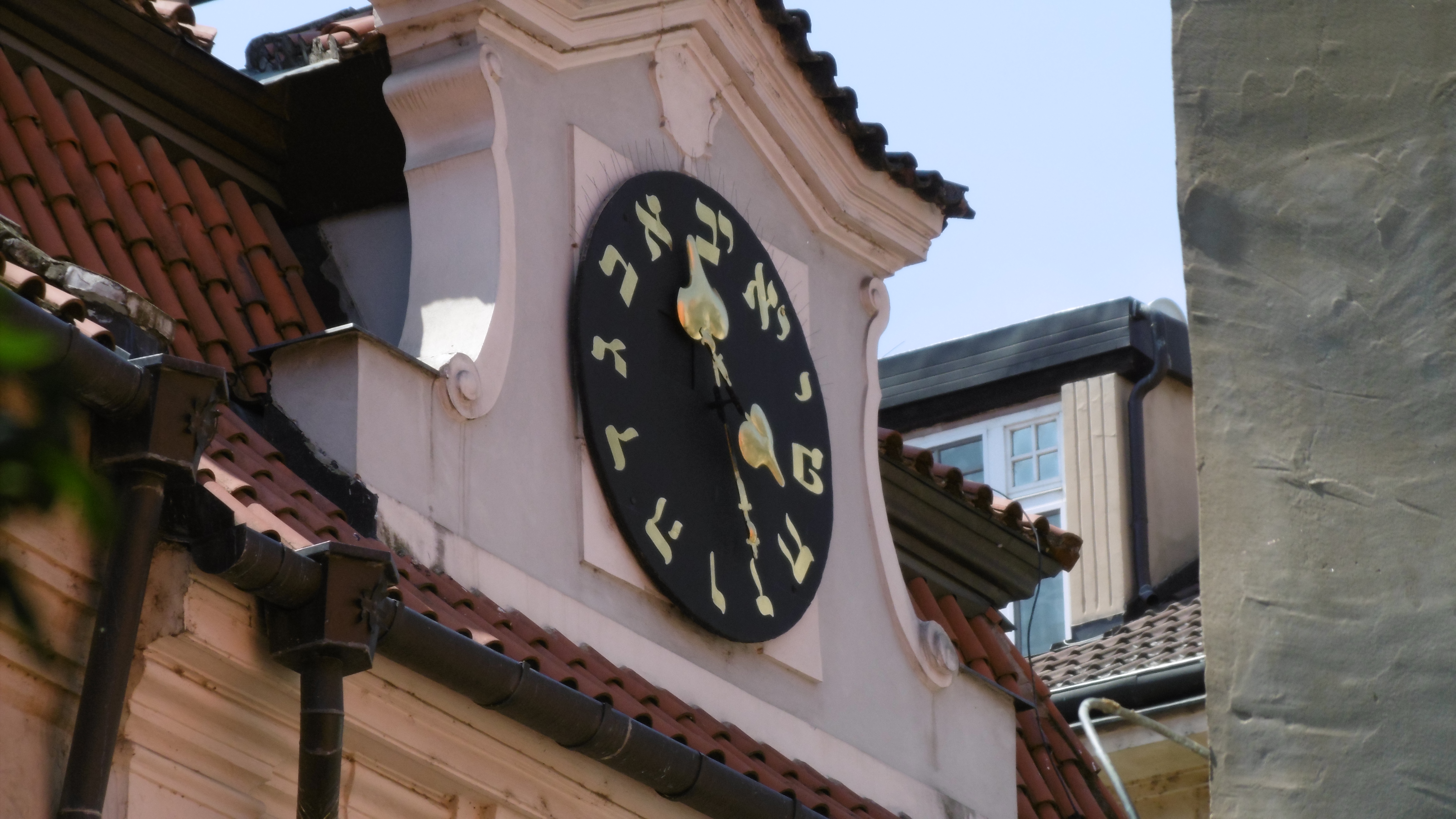 Fyzikální toulky: Hlavní město Praha